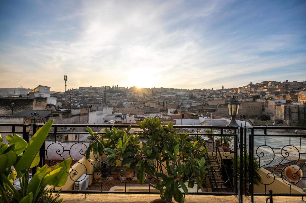 Riad Fes Aicha Hotel Exterior photo