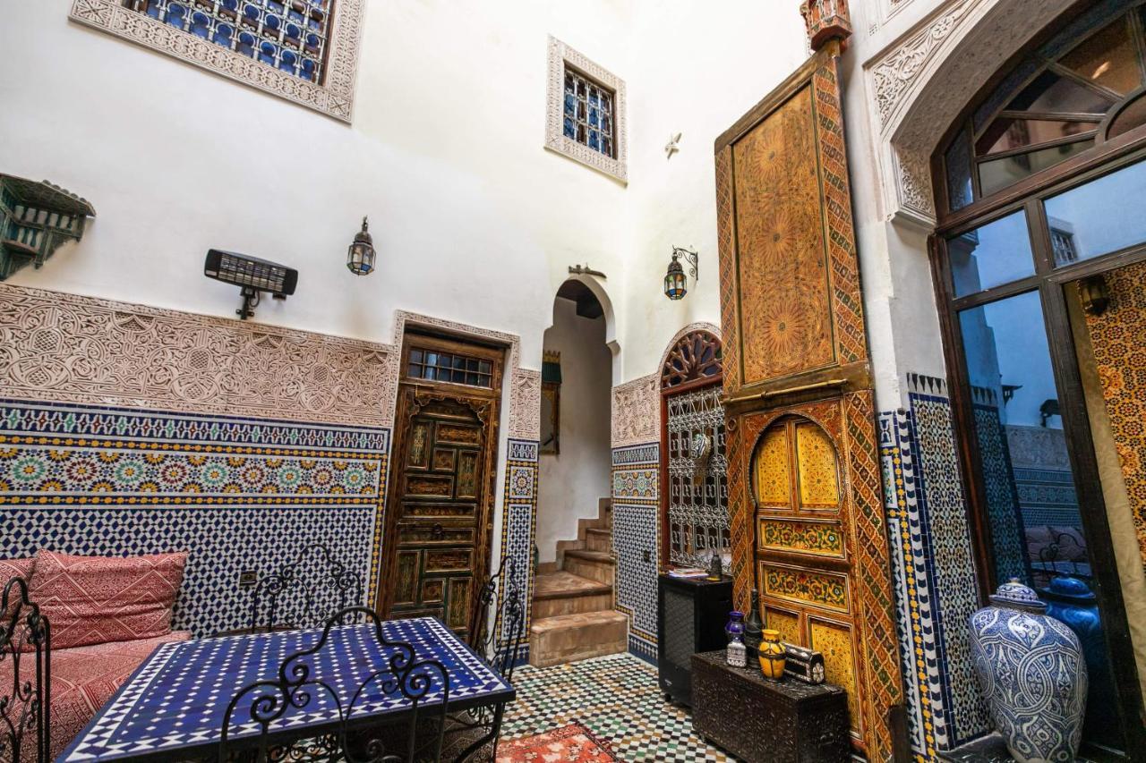 Riad Fes Aicha Hotel Exterior photo